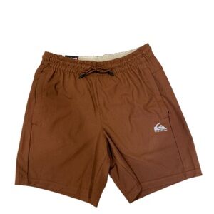 NWT Men’s S Quiksilver 7” shorts